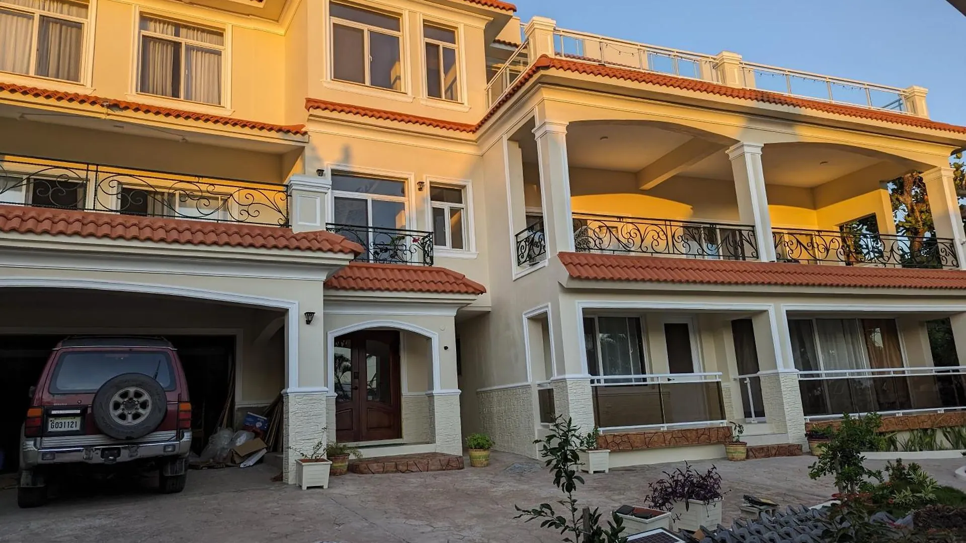 2 Bedroom & 1Wr Suite At Villa Costa Verde Near Playa Cofresi, Puerto Plata With A Pool, Balcony, And A Rooftop Terrace Dominican Republic